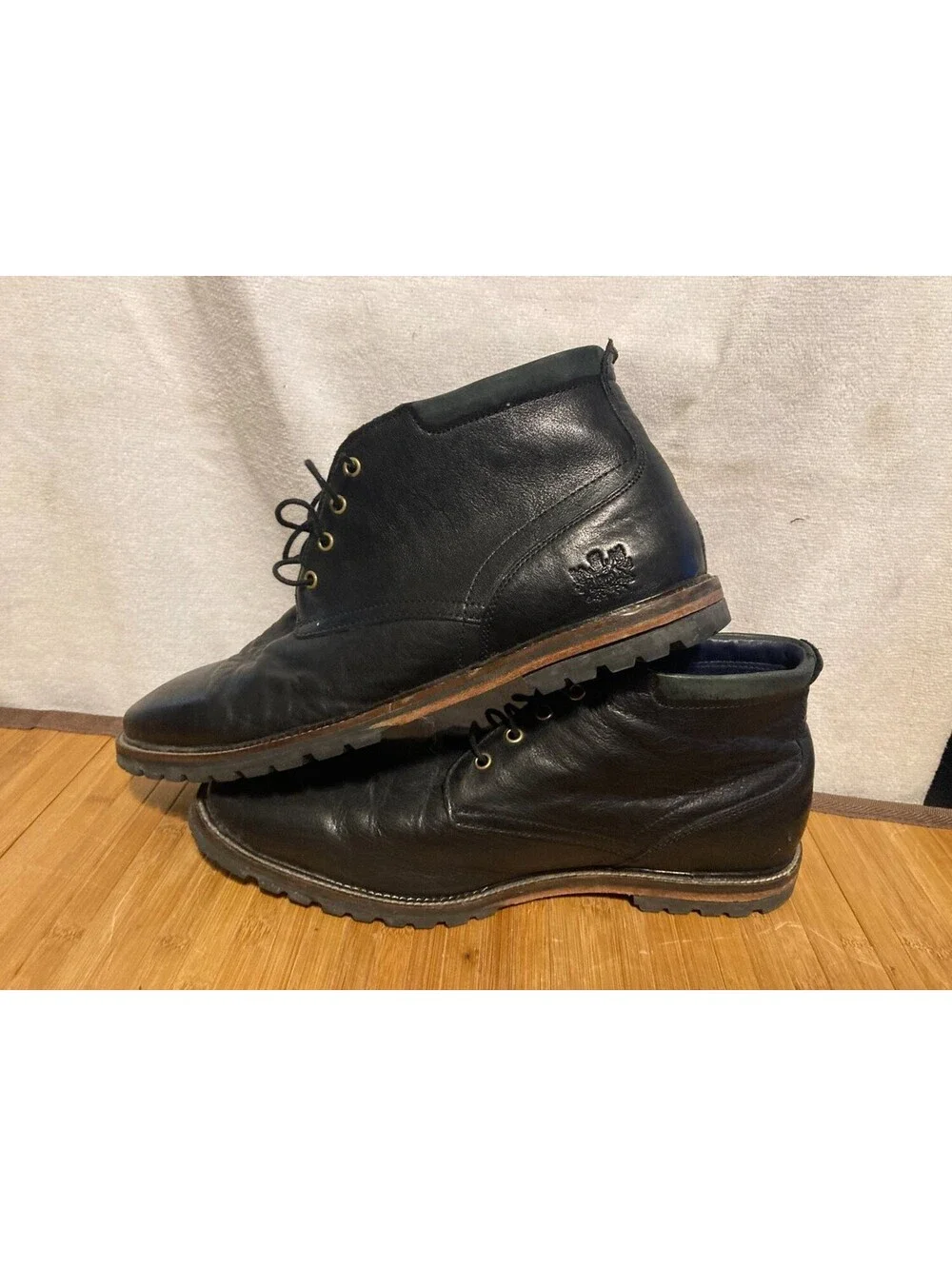 Cole Haan Mens Chukka Size 11.5 Black Boots Contrast Welt Stitching leather
